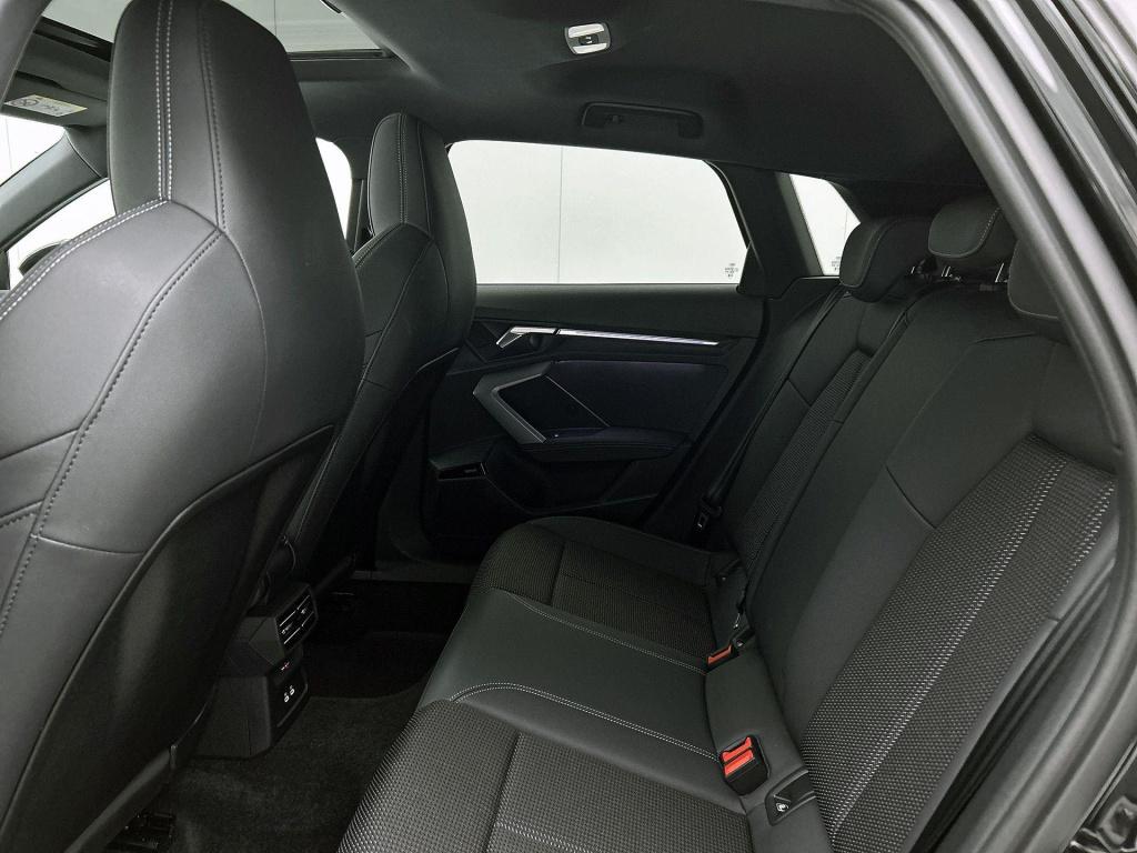 Audi A3 sportback 35 tfsi s edition | 2x s-line | panoramadak | sonos | mat