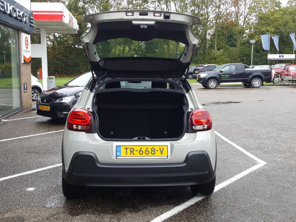 Citroen C3 shine 1.2 pt-110pk automaat navigatie via apple carplay & androi