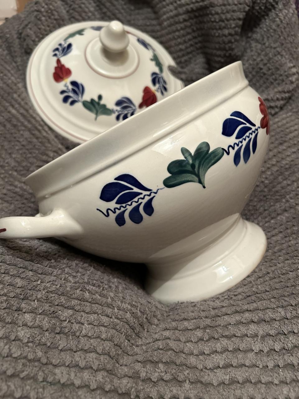 Boerenbont soep terrine