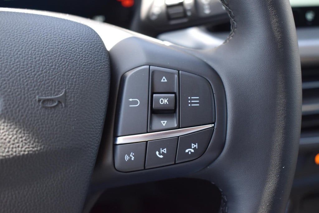 Ford Focus wagon 1.0 ecoboost hybrid titanium x | climate control | cruise 