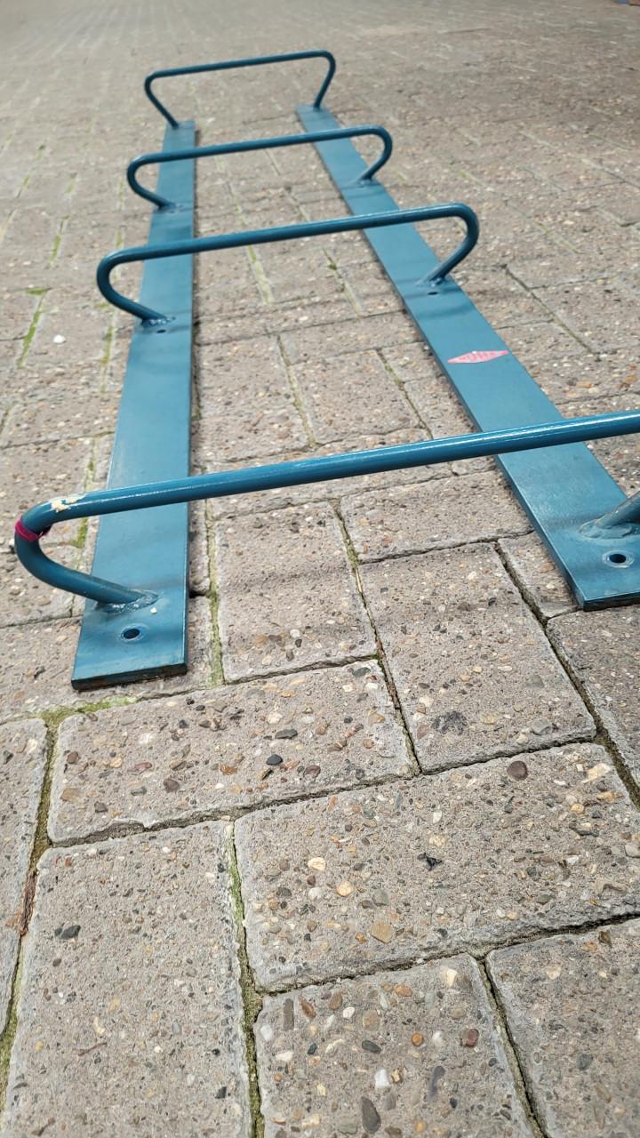 Zwaar metalen constructie (4x)