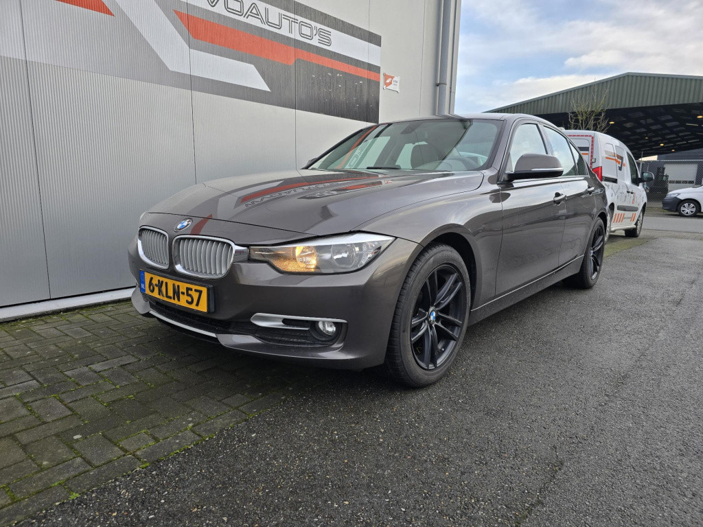 BMW 3-serie 320i efficientdynamics edition business