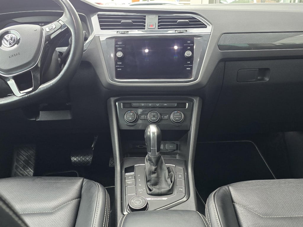 Volkswagen Tiguan 1.4 tsi 4motion highline r-line leder