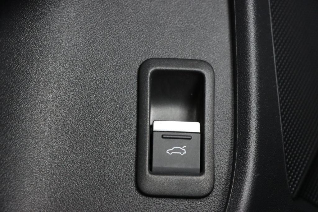 Audi Q4 Sportback E-tron 40 s edition 77 kwh 204pk | soh 96,3% |