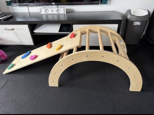 Montessori klimrek met hindernisbaan