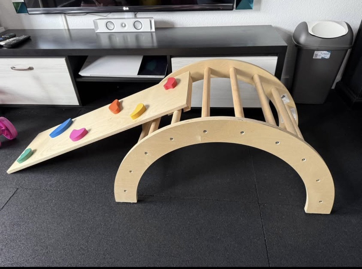Montessori klimrek met hindernisbaan