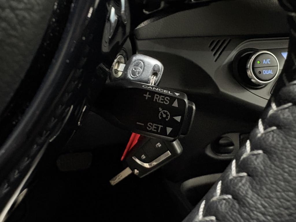 Toyota Yaris 1.5 hybrid aspiration | lage km-stand |