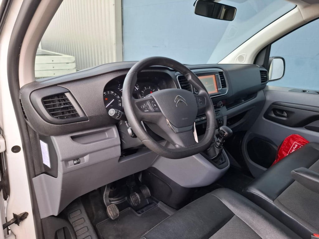 Citroen Jumpy 1.5 bluehdi 100 xs club airco / carplay / navi / cruise contr