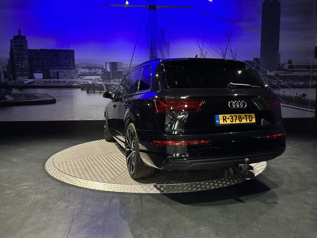 Audi Q7 3.0 tdi e-tron quattro sport *pano*hud*360camera*23"inch*