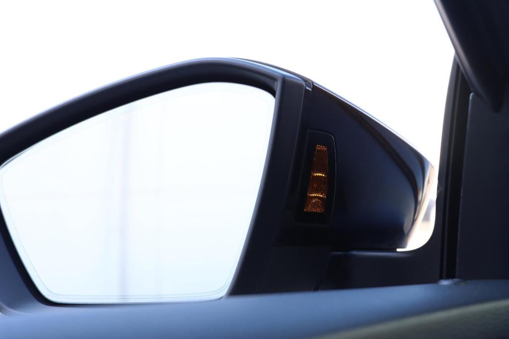 Skoda Superb combi 1.4 tsi iv sportline business 218pk dsg6 | memory | trek