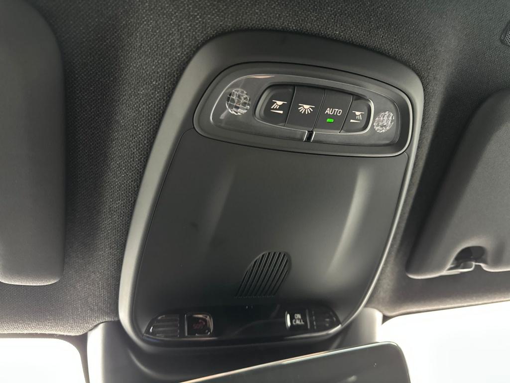 Volvo XC40 t4 211pk recharge plus dark| adap.cruise| trekhaak| camera| elek
