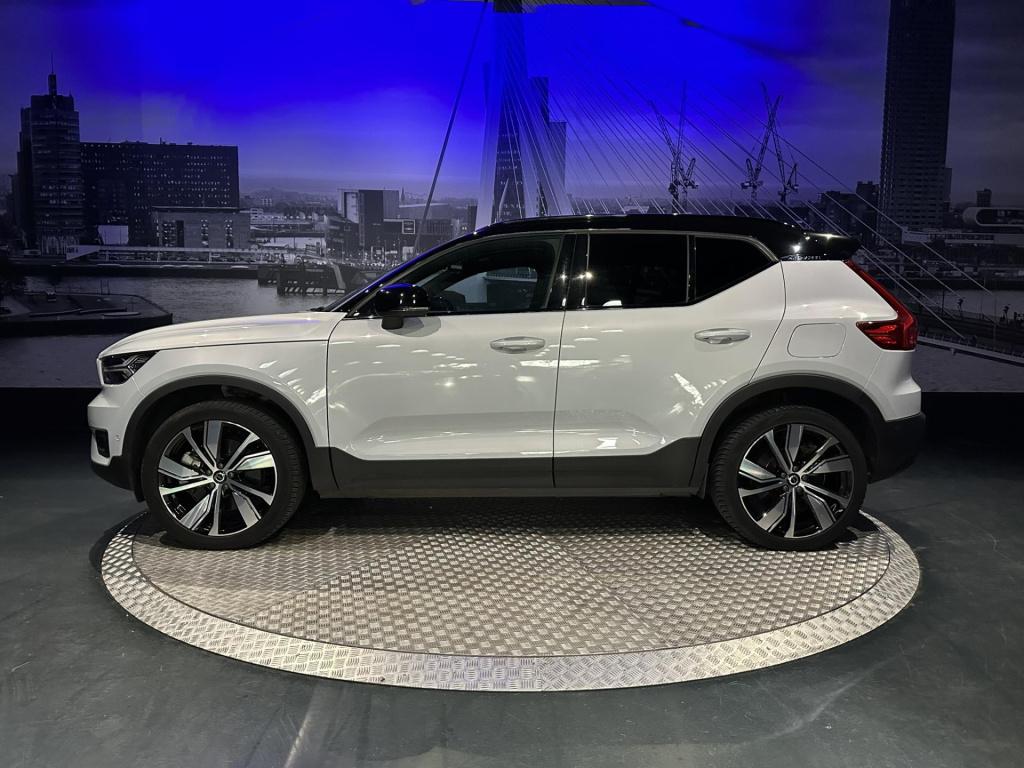 Volvo XC40 recharge pro *pano*harmankardon*360camera*