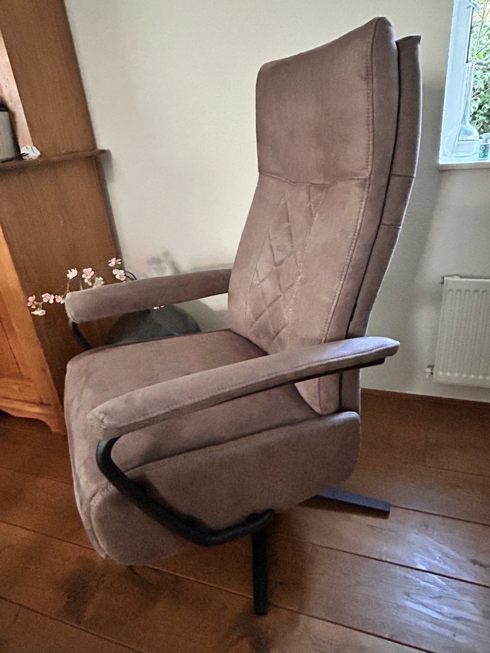 Te koop elektrische draai en relaxfauteuil met accu!!🌺