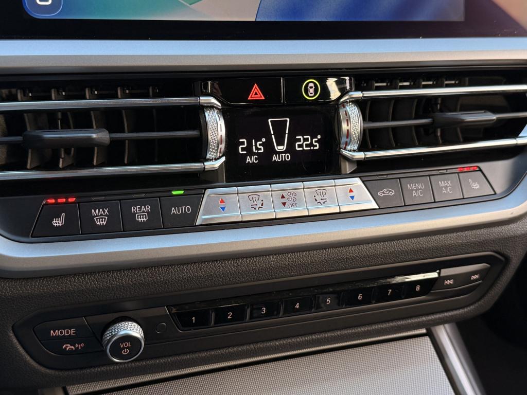 BMW 3-serie touring 330e | stoelverwarming | apple carplay | achteruitrijca