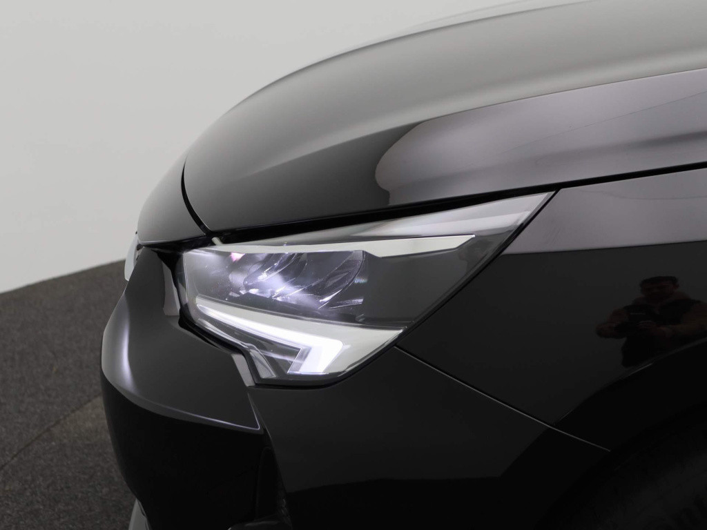 Opel Corsa 1.2 level 4 | navigatie | apple carplay / android auto | airco |