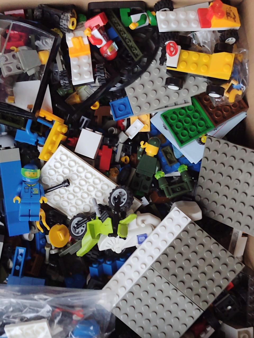 Heel veel lego namaak