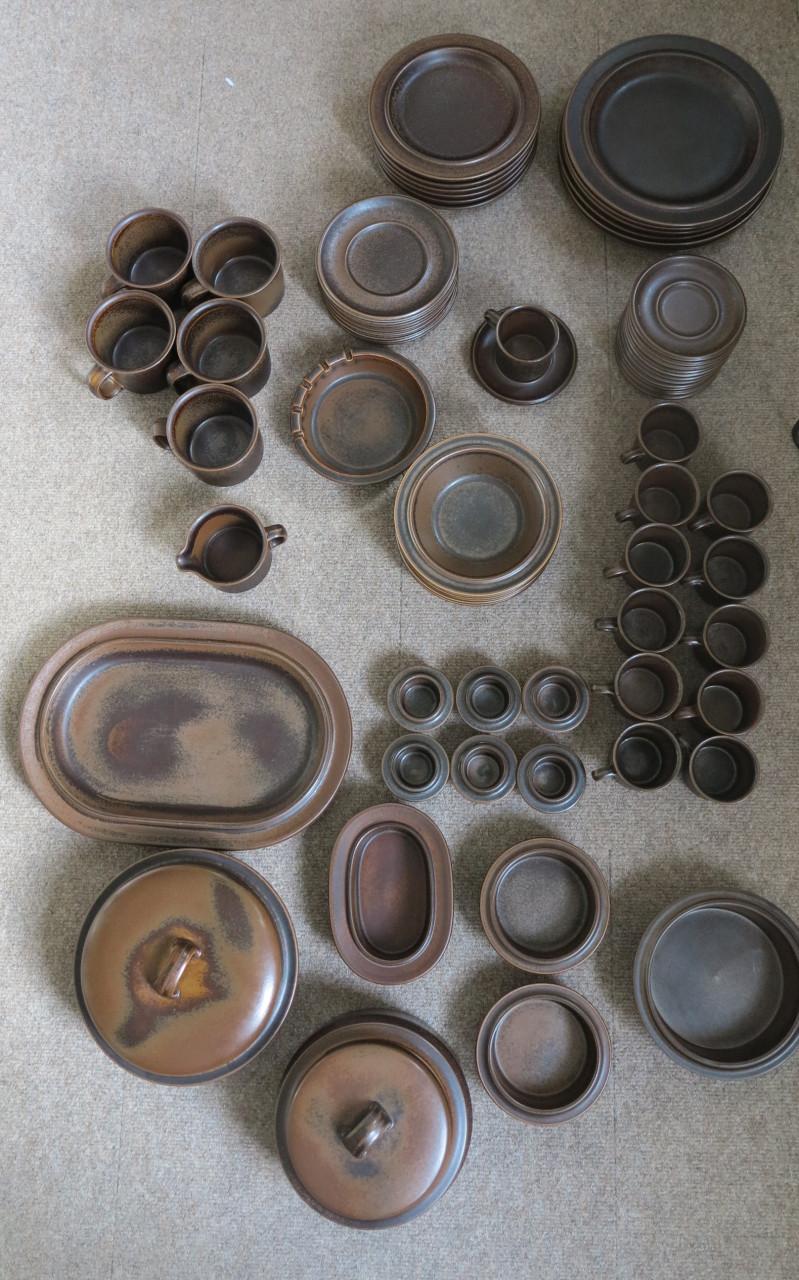 Servies Arabia Ruska