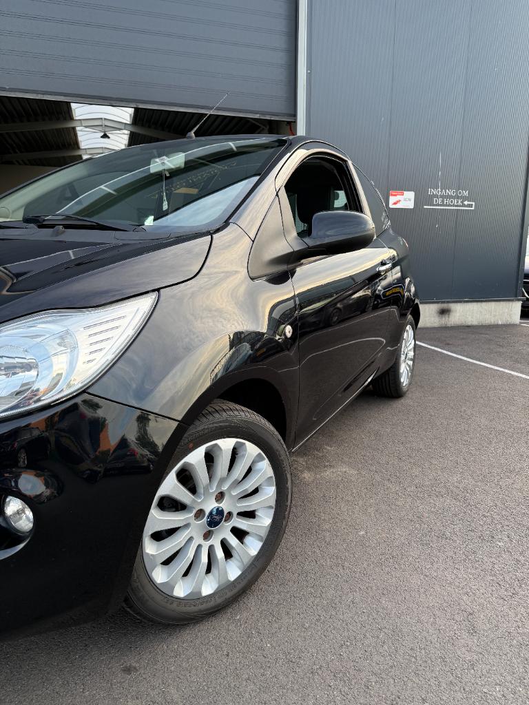 Ford KA 1.2 titanium - full option - lage kmstand