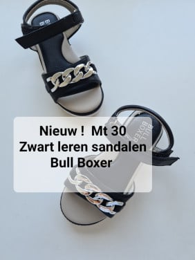 Nieuw ! Zwart leren sandalen van Bull Boxer Maat 30