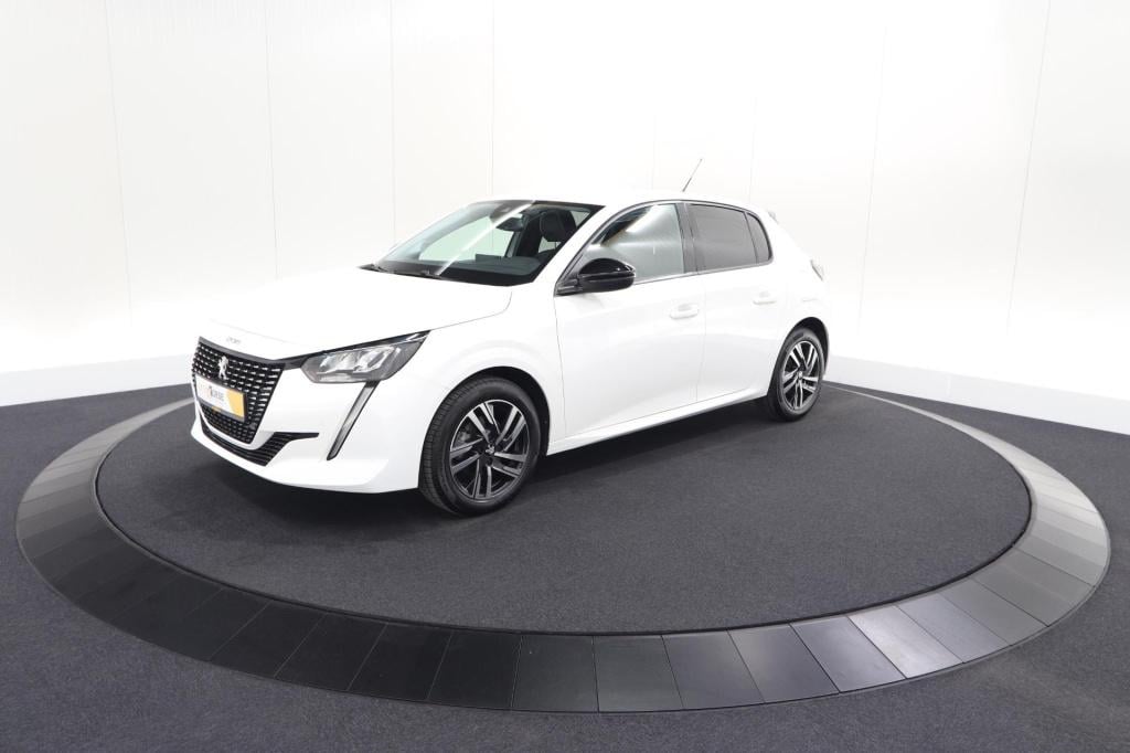 Peugeot 208 puretech 75 allure | camera | apple carplay | parkeersensoren |