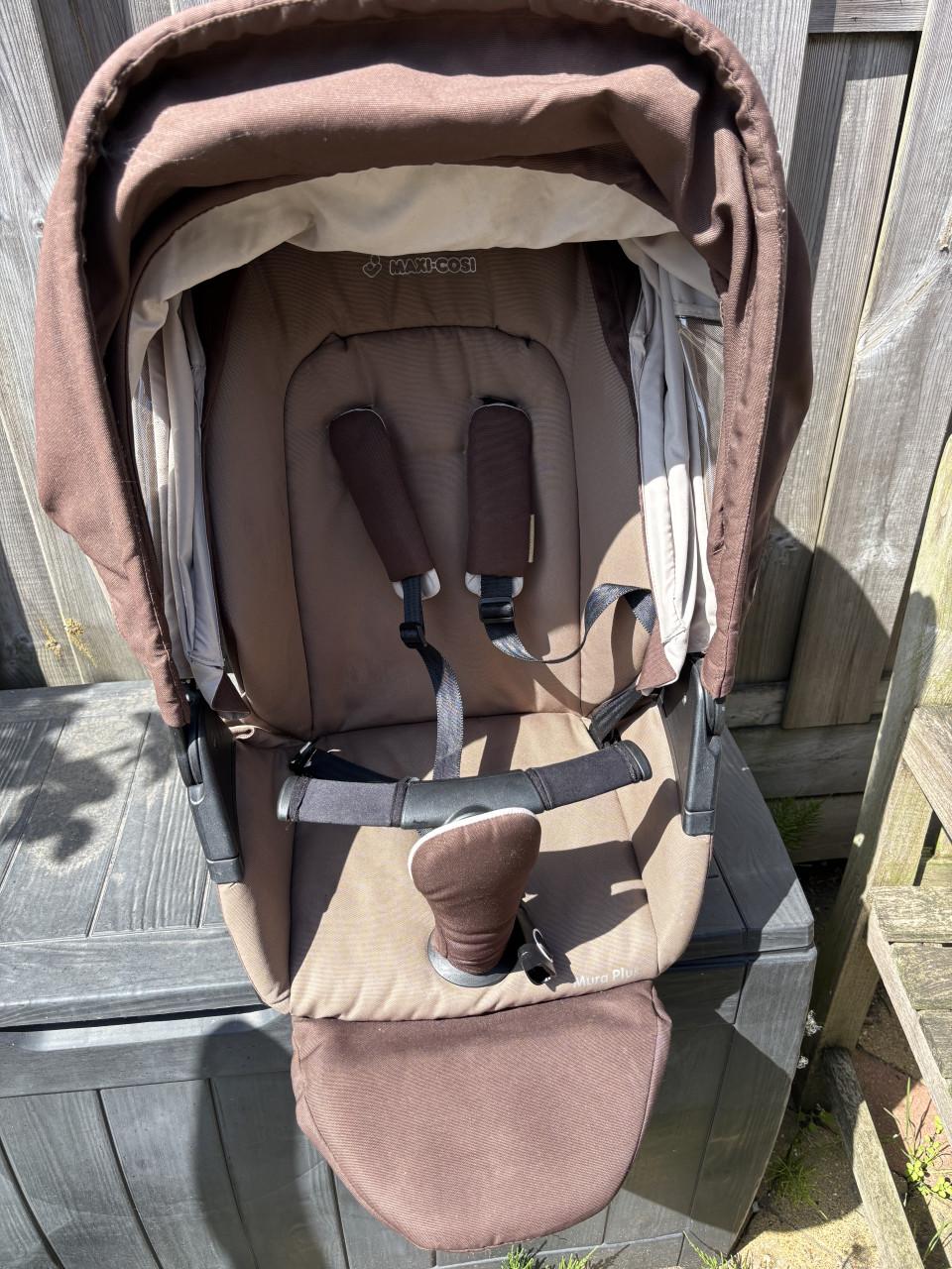 Maxi-Cosi Mura Plus 3 kinderwagen nieuwe duwstang- Bruin