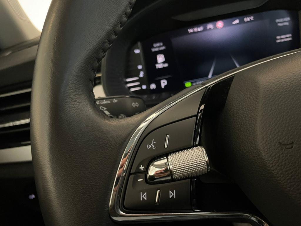 Skoda Kamiq 1.0 tsi ambition