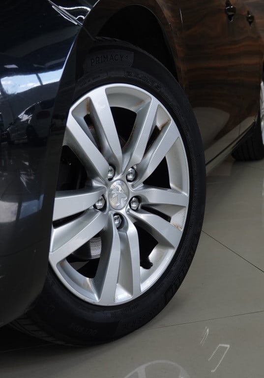 Peugeot 308 sw 1.2 puret | cruise | pdc | dab |