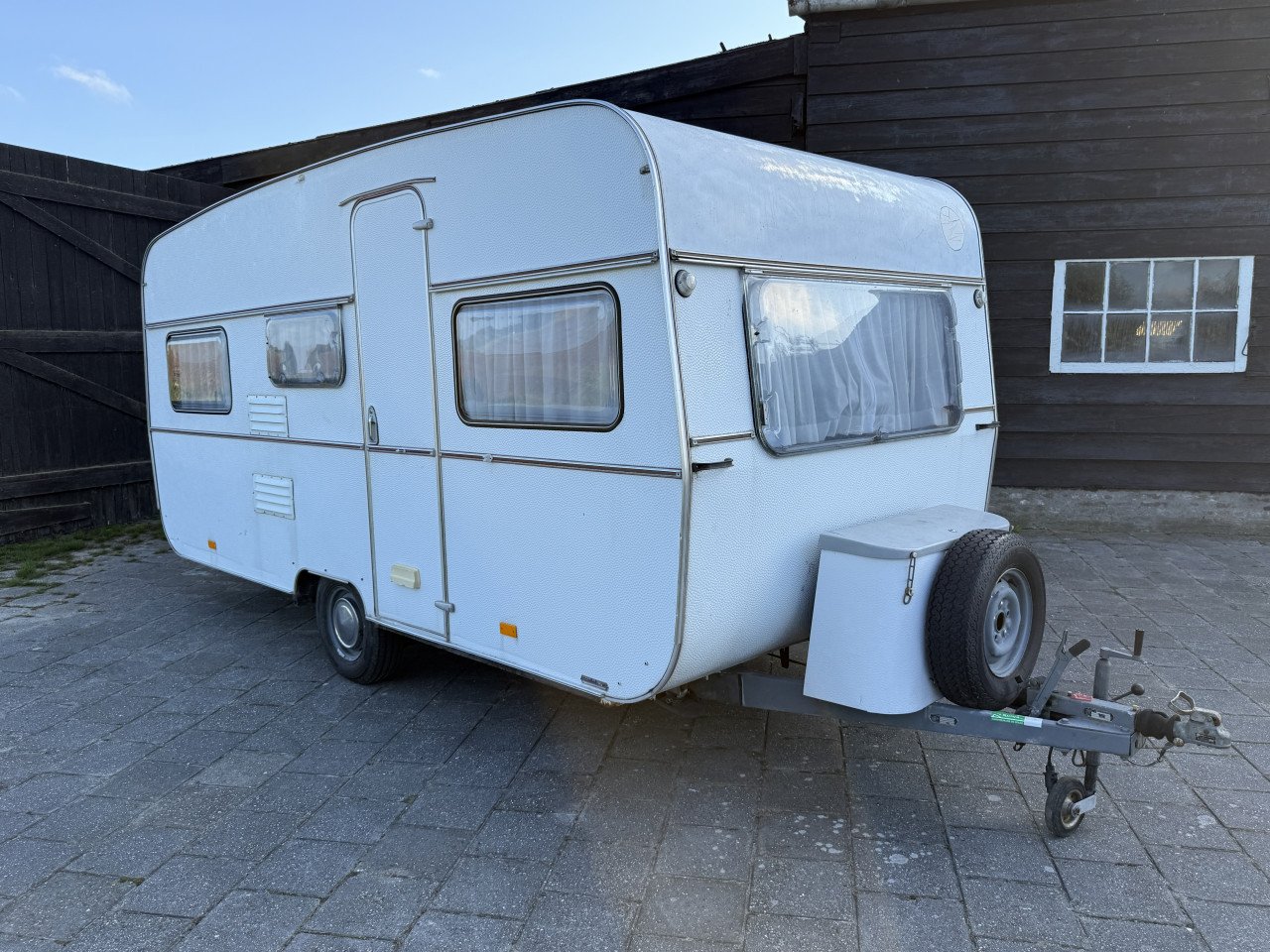 Caravan Eriba Nova 460 Echte Klassieker!