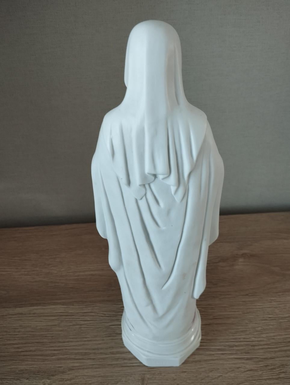 Mariabeeld onbeschadigd