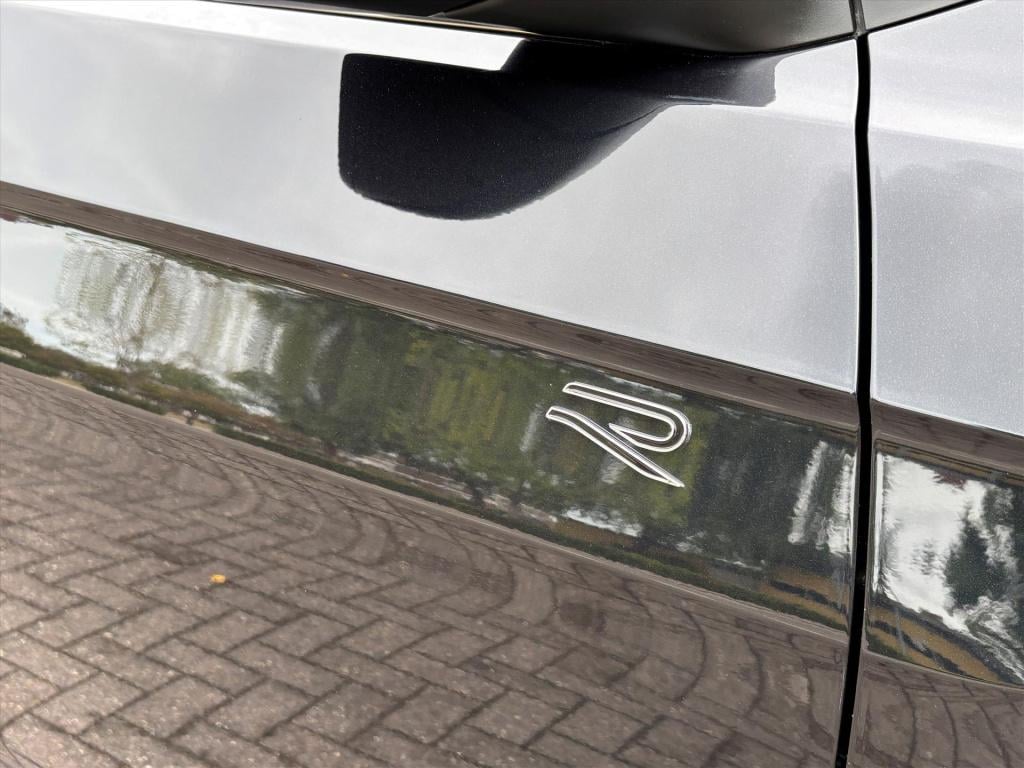 Volkswagen T-cross 1.5 tsi 150pk dsg-7 r-line| trekhaak|navi| |camera| led 