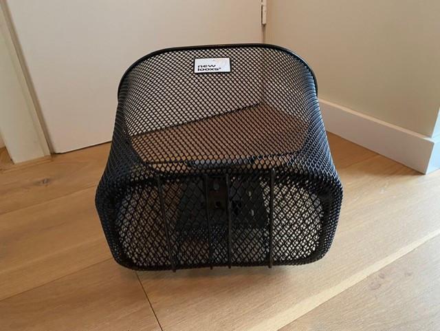 New Looxs | fietsmand met bevestiging | zwart
