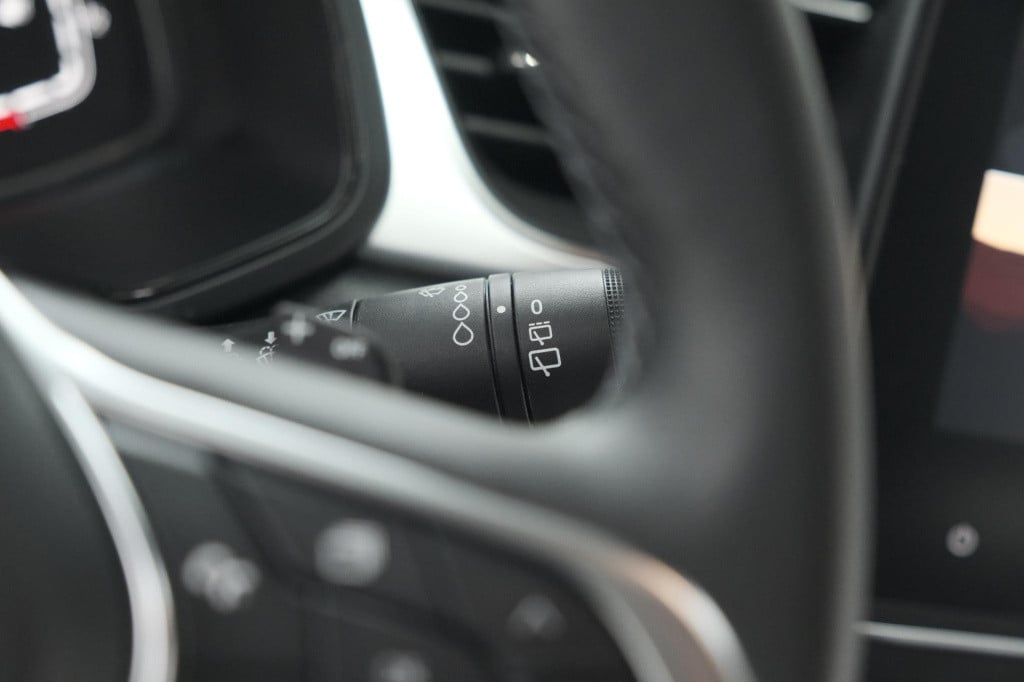 Renault Captur mild hybrid 140 edc techno | camera | navigatie | apple carp