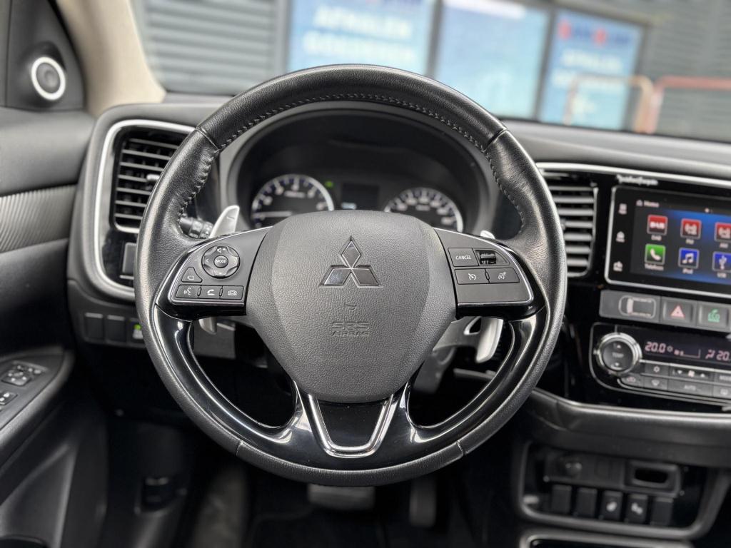 Mitsubishi Outlander 2.0 connect pro