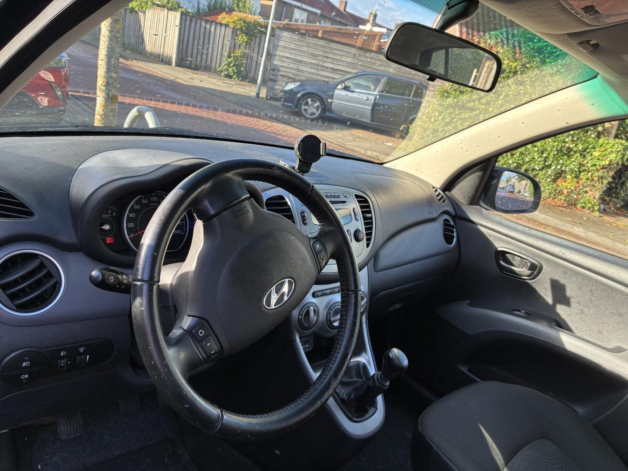 TE KOOP HYUNDAI i10 1.1 - Edition 20