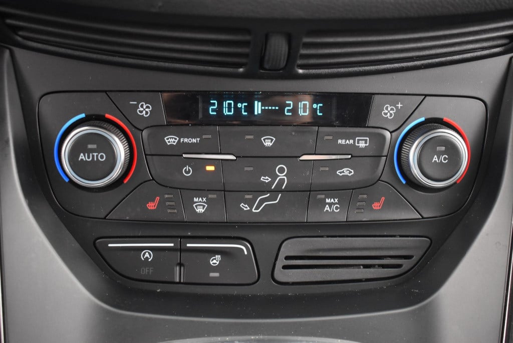 Ford Kuga 1.5 ecoboost titanium