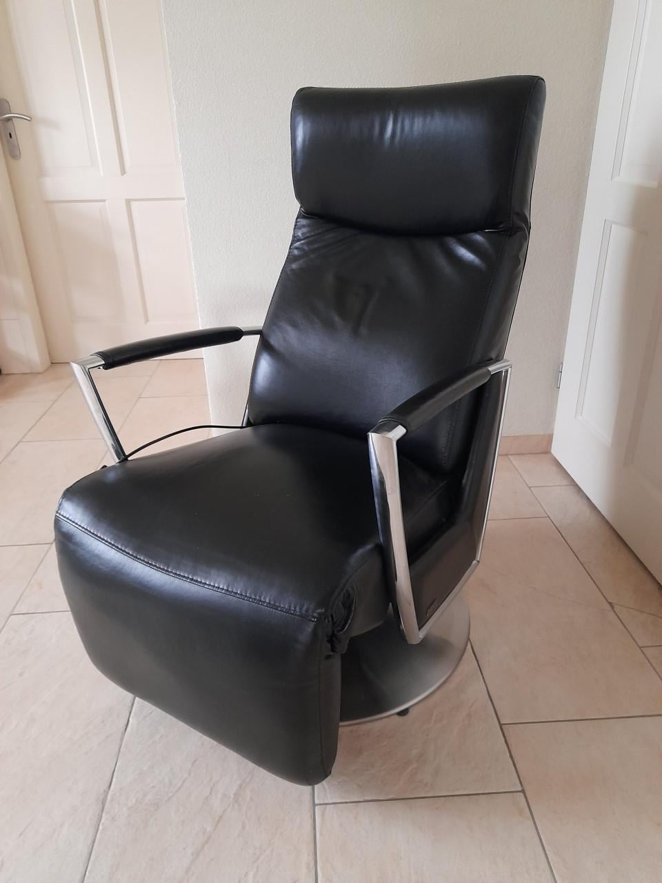 Prominent Elektrisch verstelbare Lederen relax fauteuil (in goede staat)