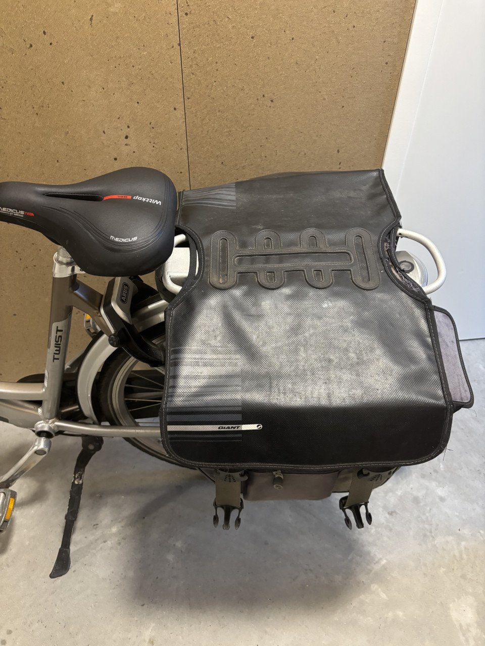Giant Go Double e-bike