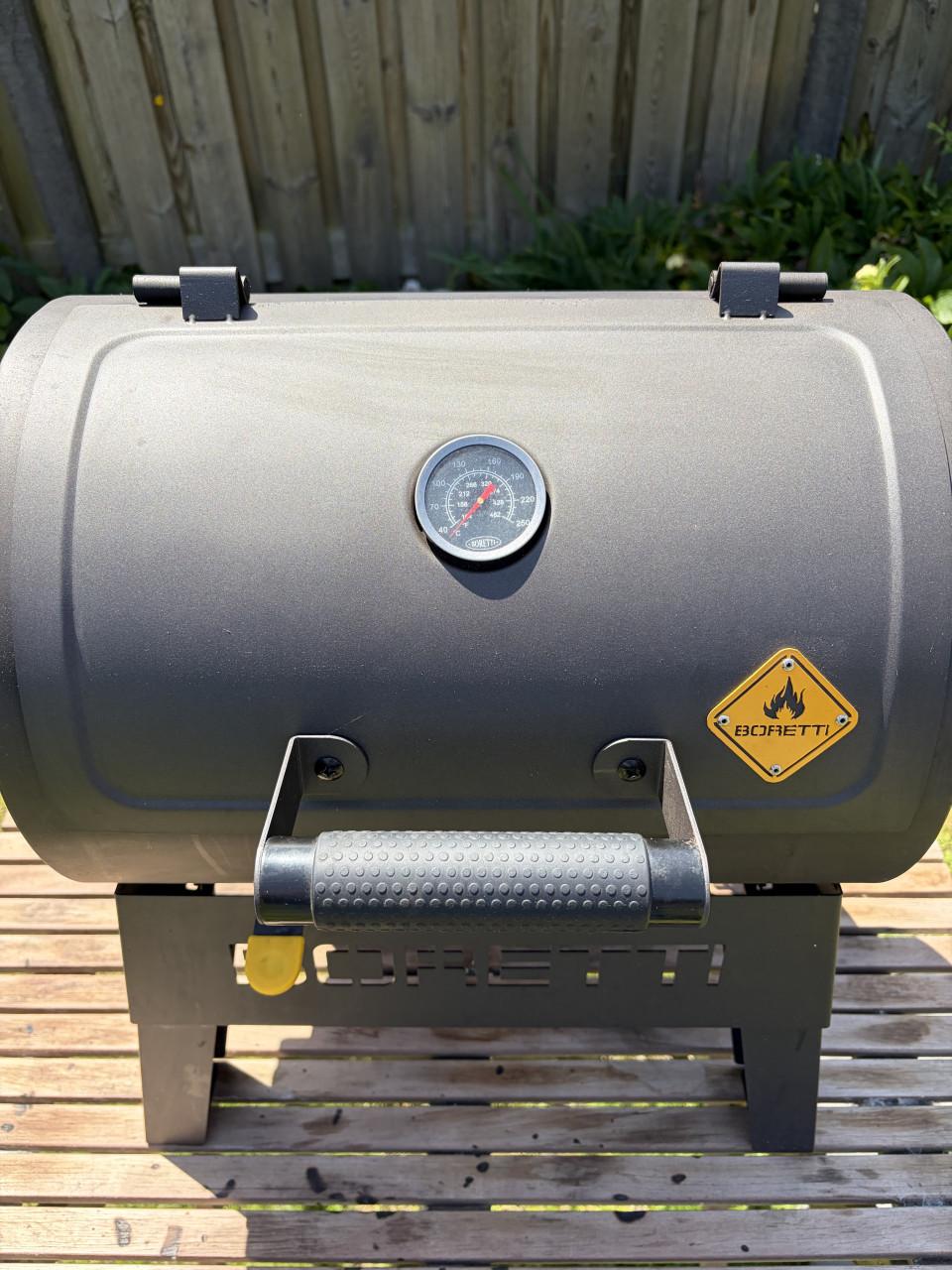 Boretti terzo tafelbarbeque met hoes