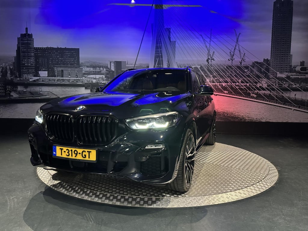 BMW X5 xdrive40i high executive m-sport *camera*22 inch*comfortseats*propil