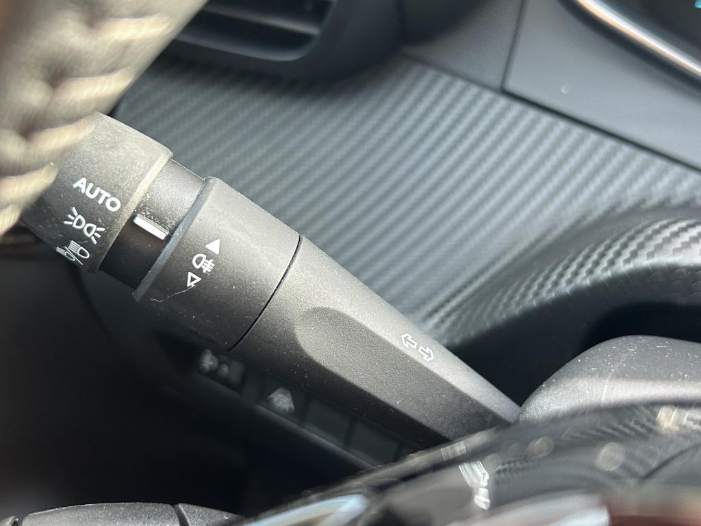 Peugeot 208 ev 50kwh 136pk active pack | navigatie | bluetooth | parkeersen