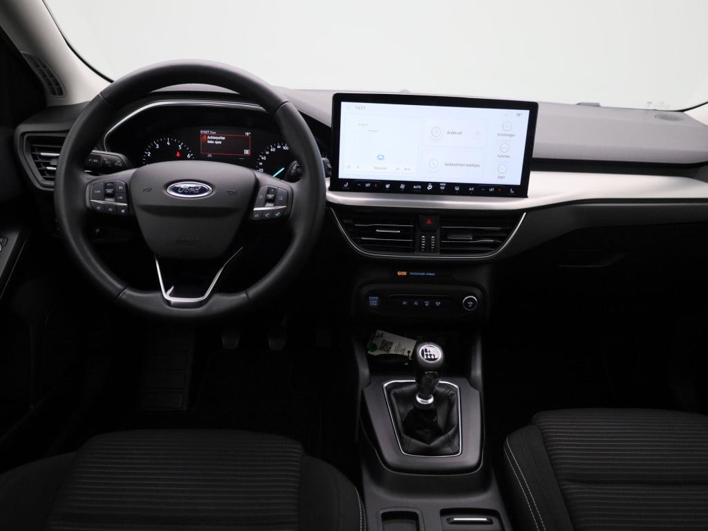 Ford Focus wagon 1.0 ecoboost hybrid titanium | cruise control | climate co