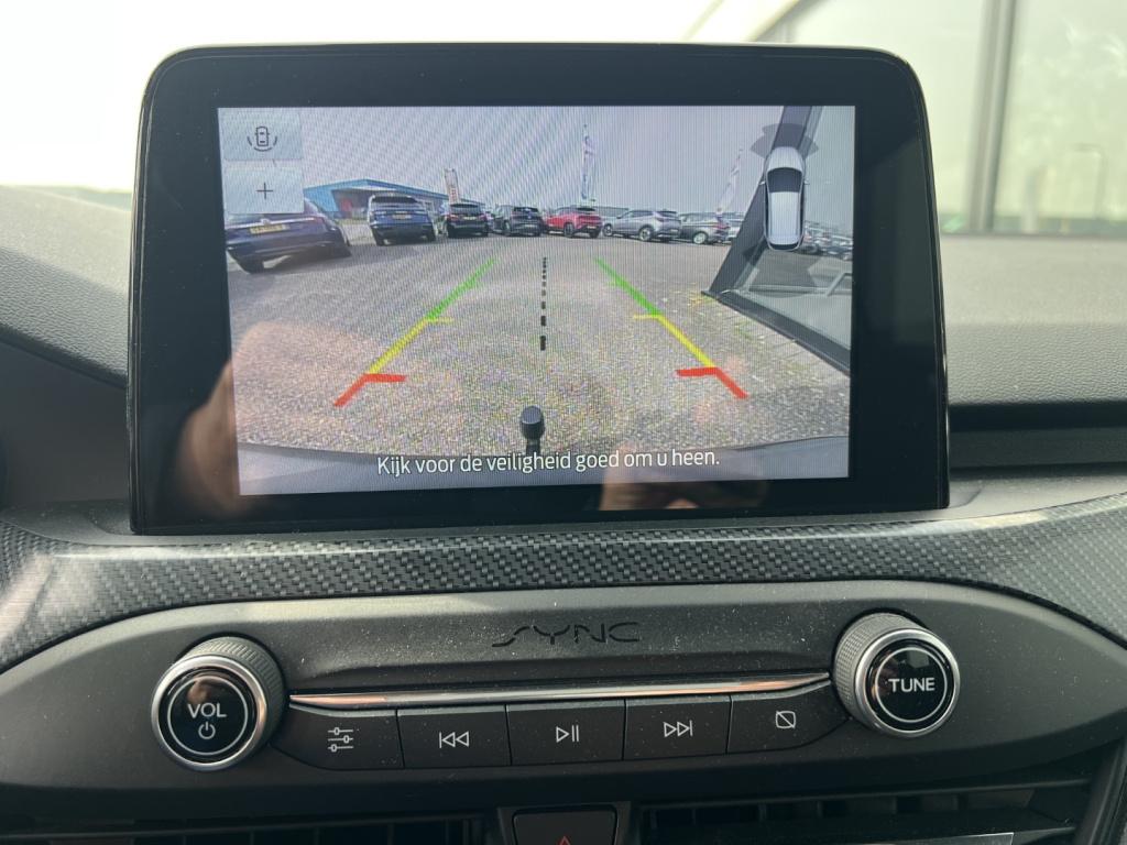 Ford Focus wagon 1.0 ecoboost 125pk st-line x , trekhaak , winterpack