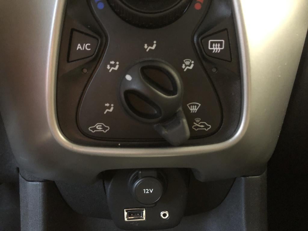 Toyota Aygo 1.0 vvt-i x-play