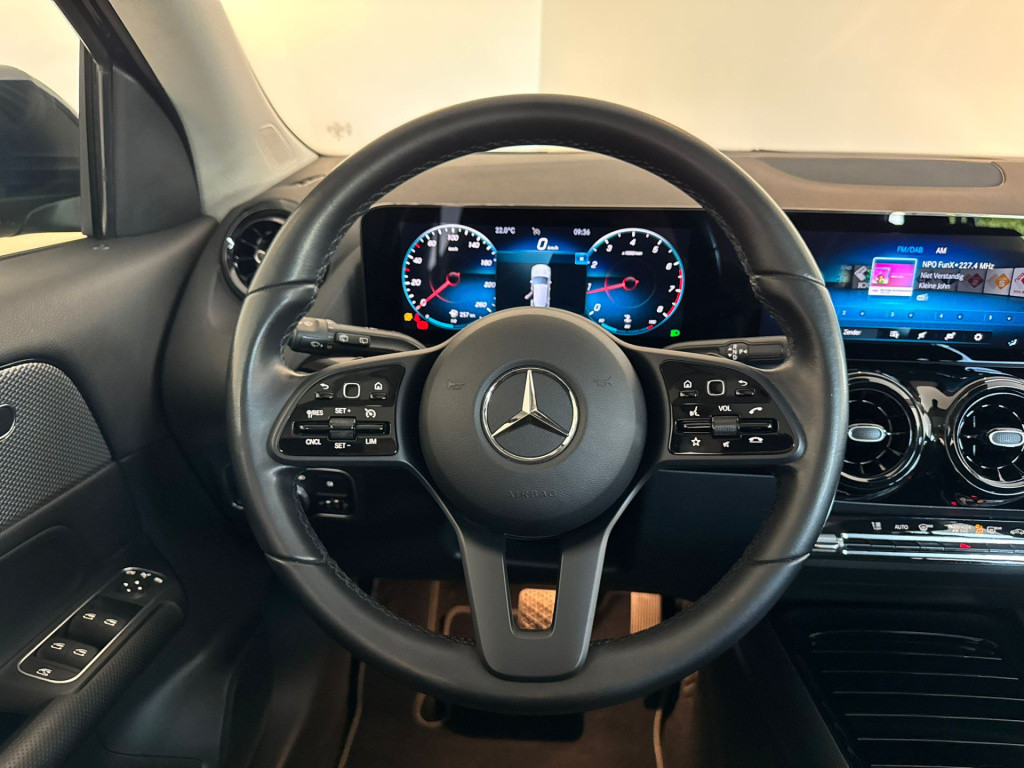 Mercedes-Benz Gla-klasse 180 business solution