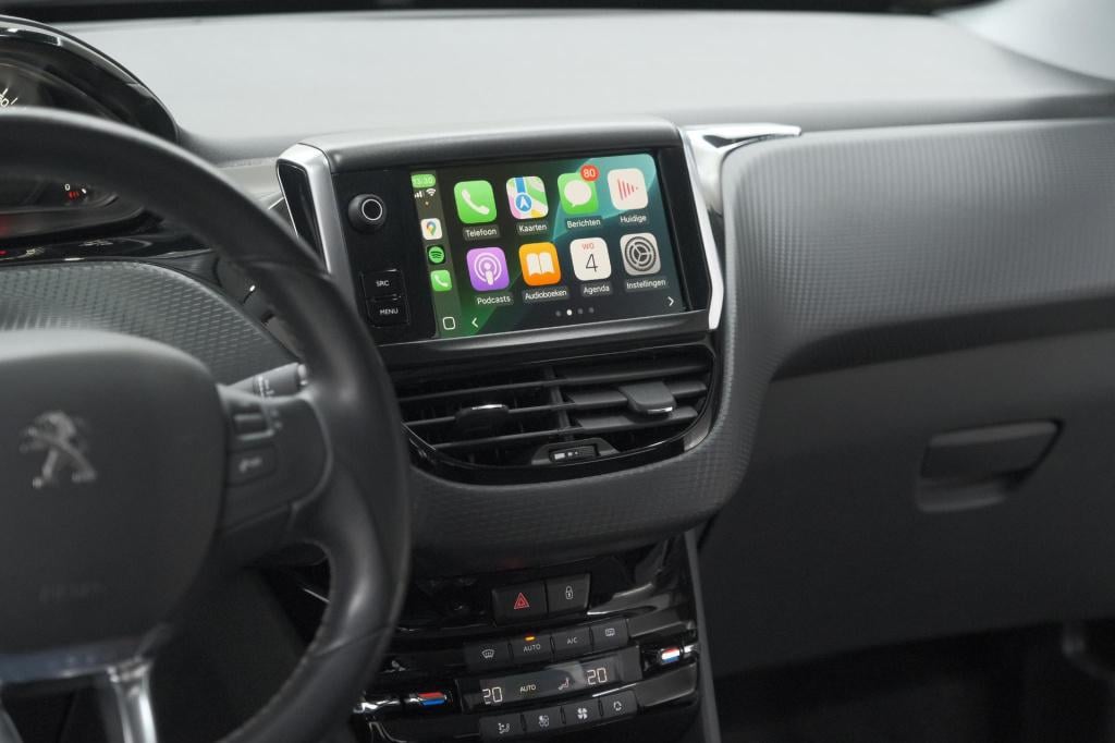 Peugeot 208 puretech 100 eat6 allure | panoramadak | camera | navigatie
