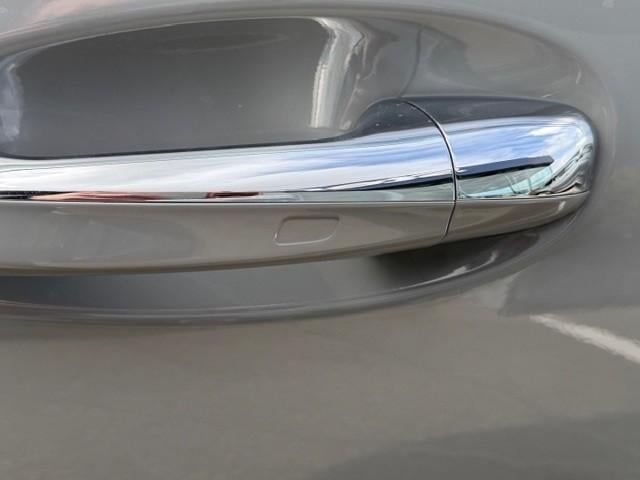 Mercedes-Benz Gla-klasse 200 business solution amg l panoramadak l mbux l m