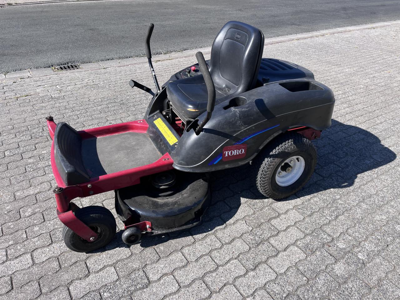 Toro zeroturn zitmaaier