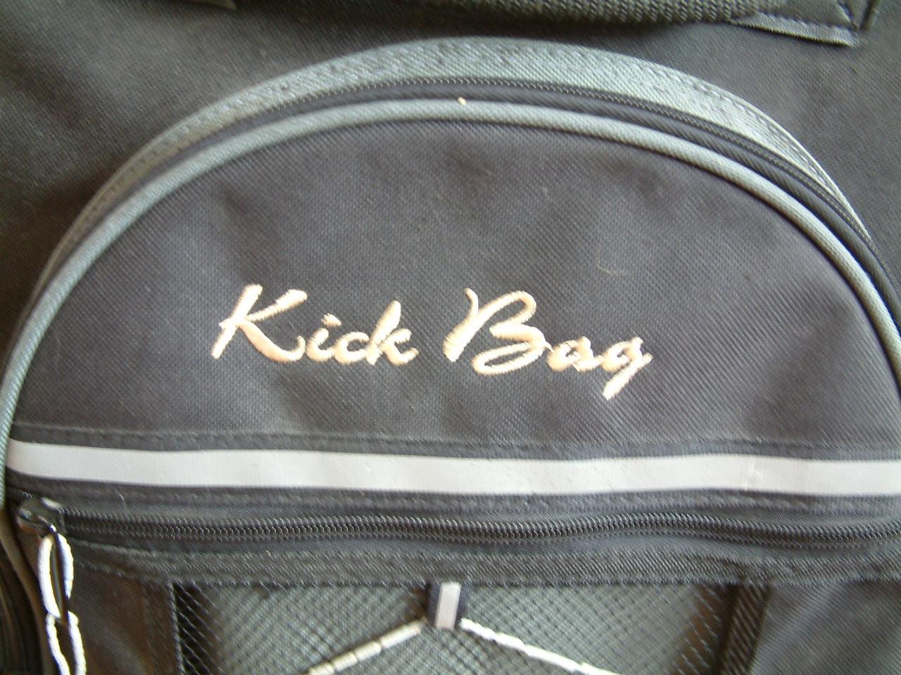 Vanderson western  zo goed als nieuwe gitaar met degelijke rug tas