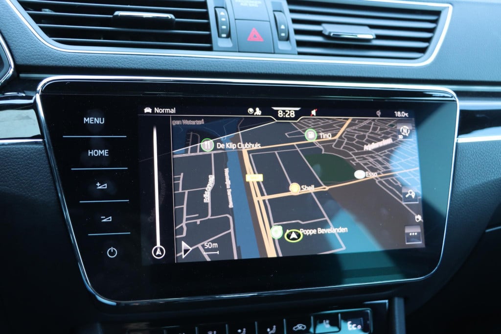 Skoda Superb combi 1.4 tsi iv laurin & klement 218pk dsg6