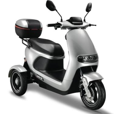 Iva TR3 2.0 scootmobiel. Nu met gratis koffer !!